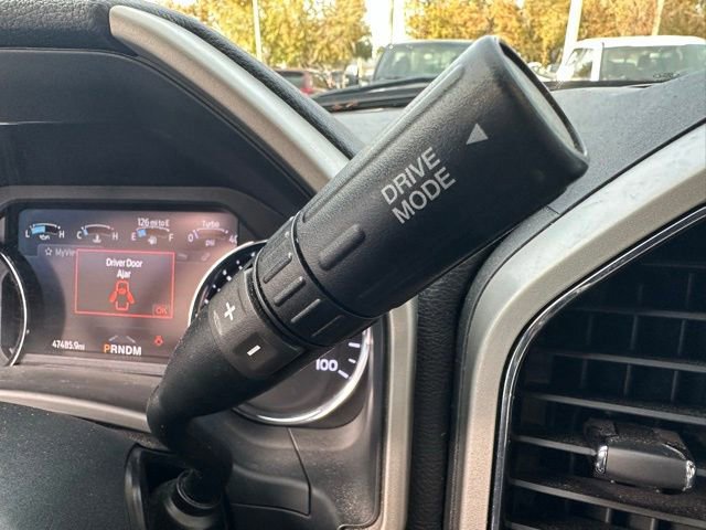 Certified 2022 Ford F450 Lariat w/ Lariat Value Package image 24