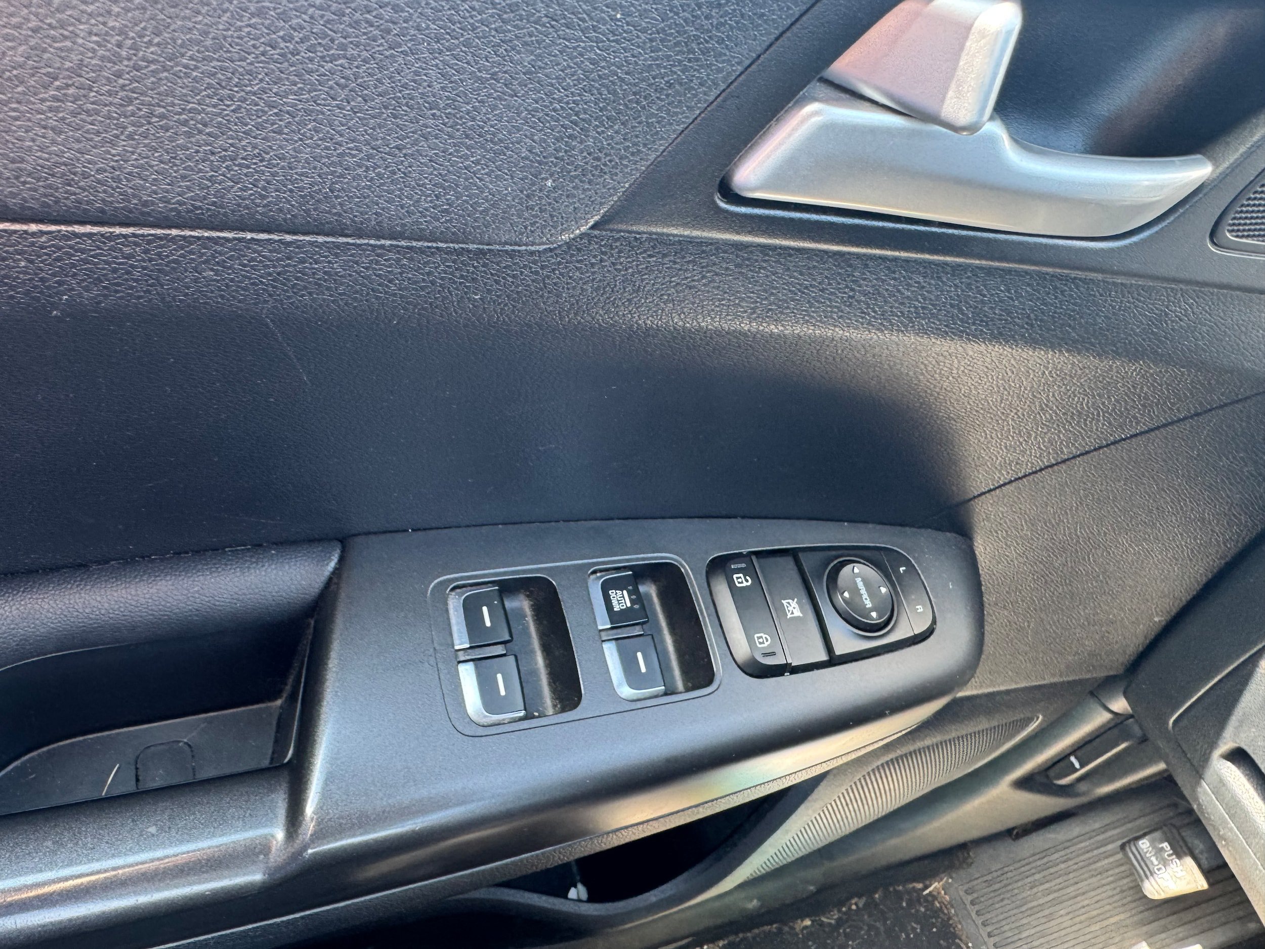Used 2017 Kia Sportage LX AWD/4WD image 19