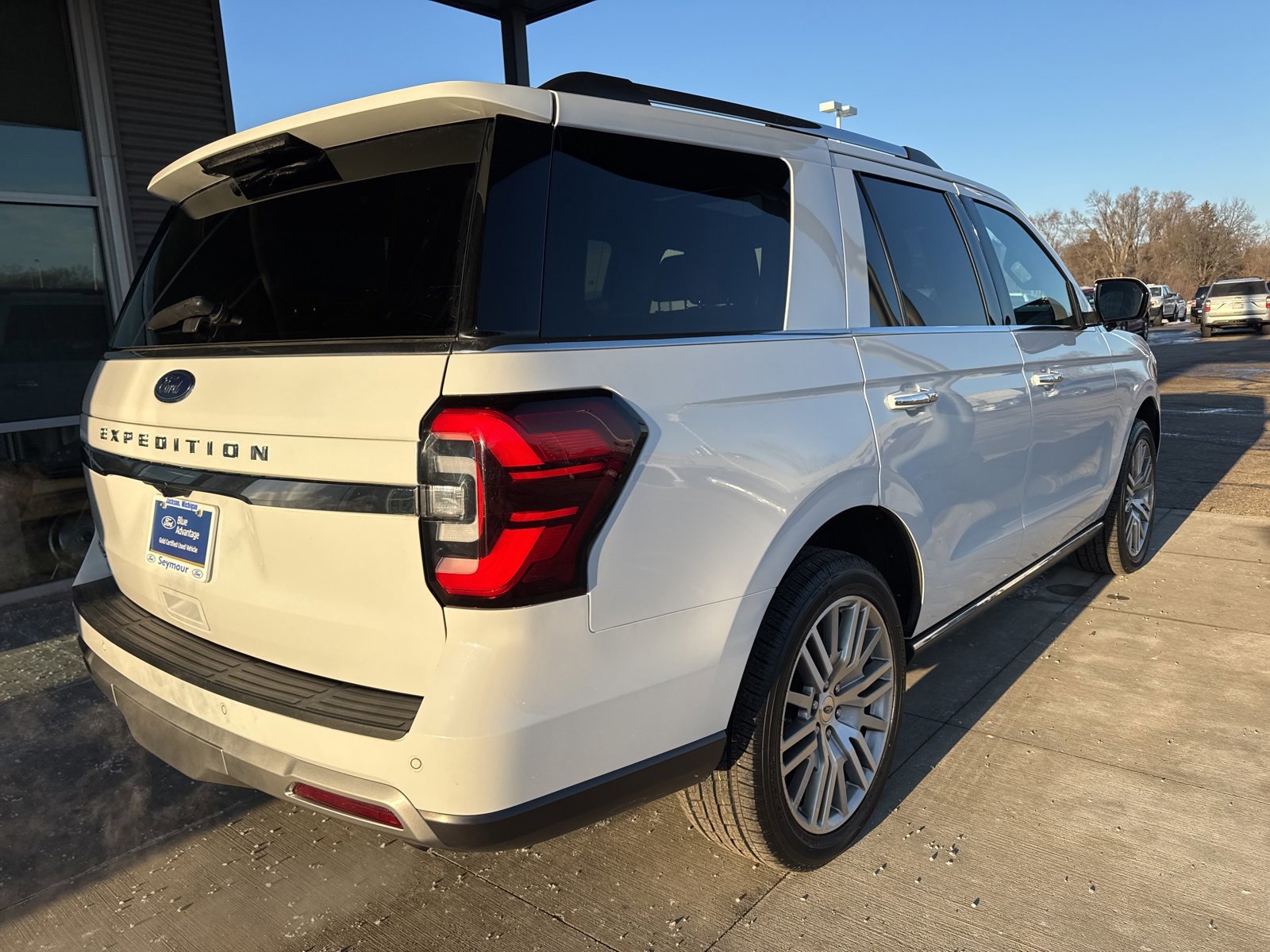 Certified 2023 Ford Expedition Limited image 5