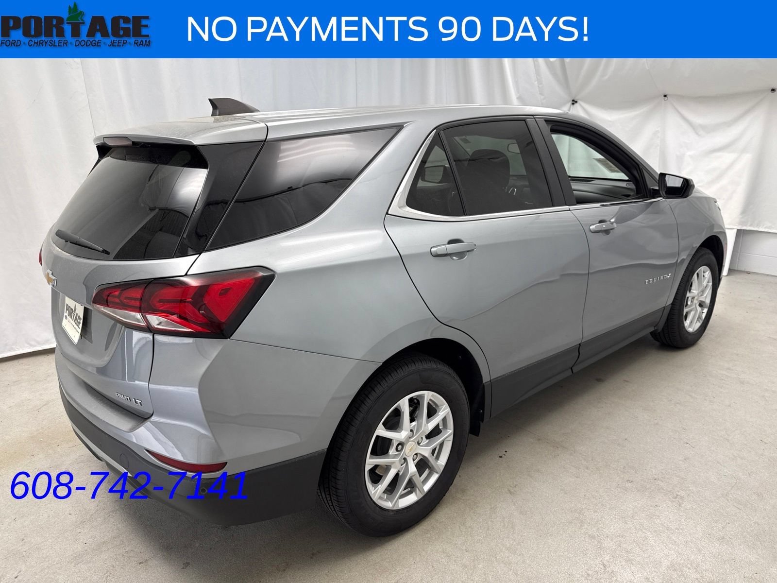 Used 2024 Chevrolet Equinox LT AWD/4WD image 2