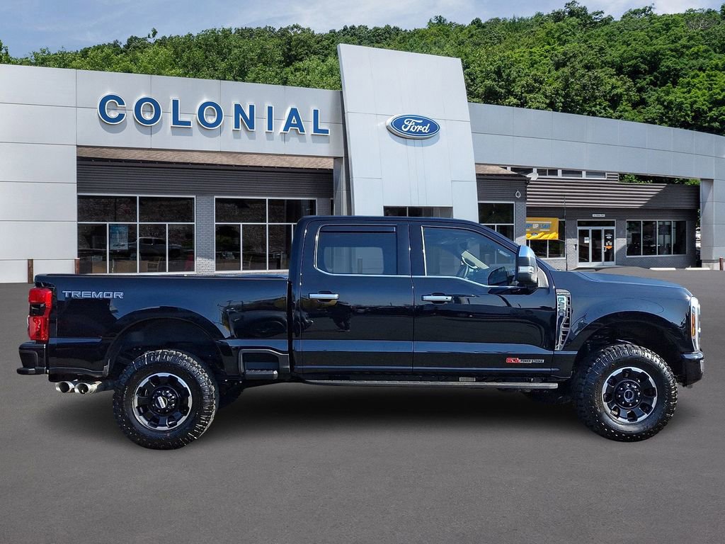 Certified 2025 Ford F250 Platinum w/ Platinum Plus Package AWD/4WD image 5