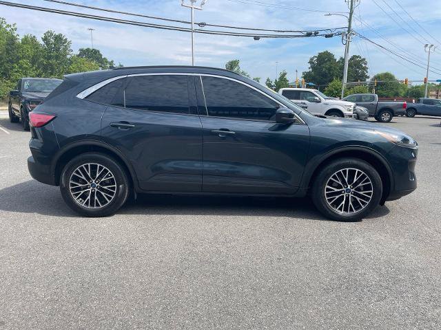 Certified 2022 Ford Escape SEL w/ Technology Package FWD image 2