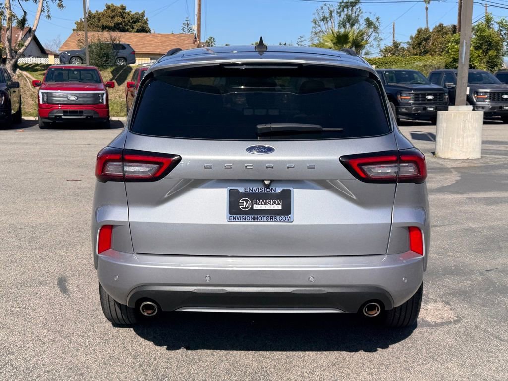 Certified 2024 Ford Escape ST-Line w/ Tech Pack #1 image 11