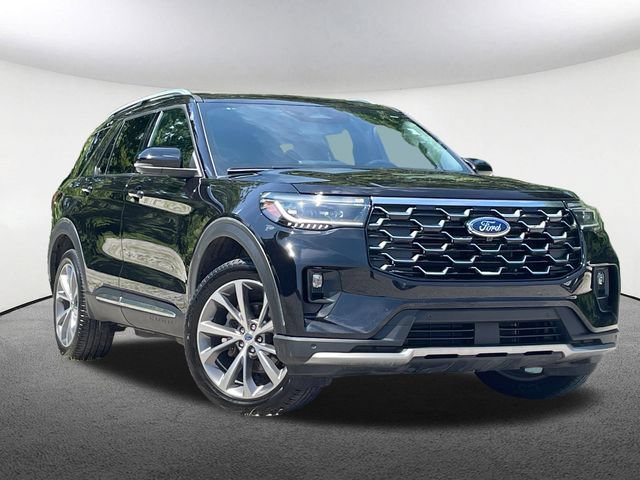 Certified 2025 Ford Explorer Platinum w/ Ultimate Package AWD/4WD image 2
