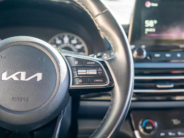 Used 2022 Kia Seltos Nightfall Edition image 24