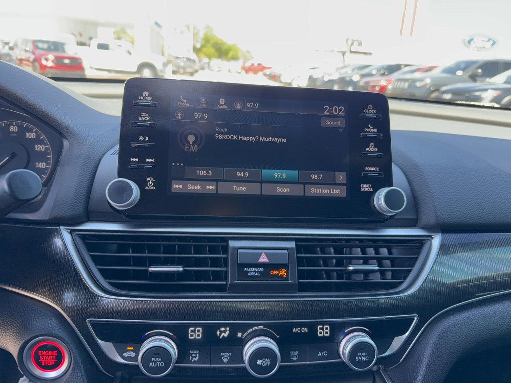 Used 2018 Honda Accord Sport image 21