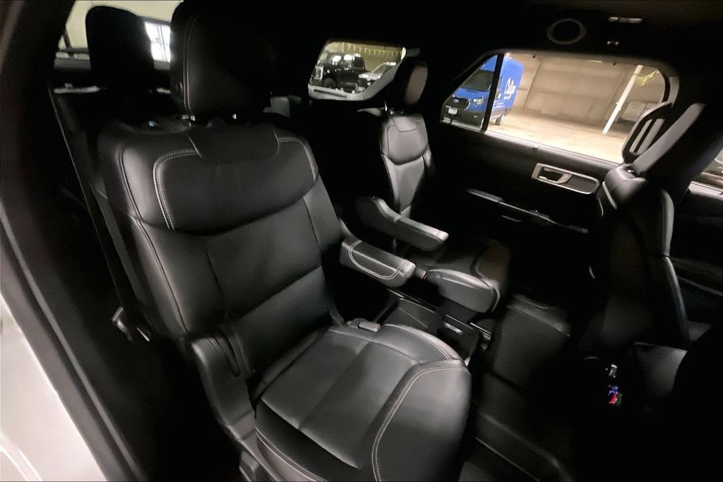 Certified 2020 Ford Explorer ST AWD/4WD image 25