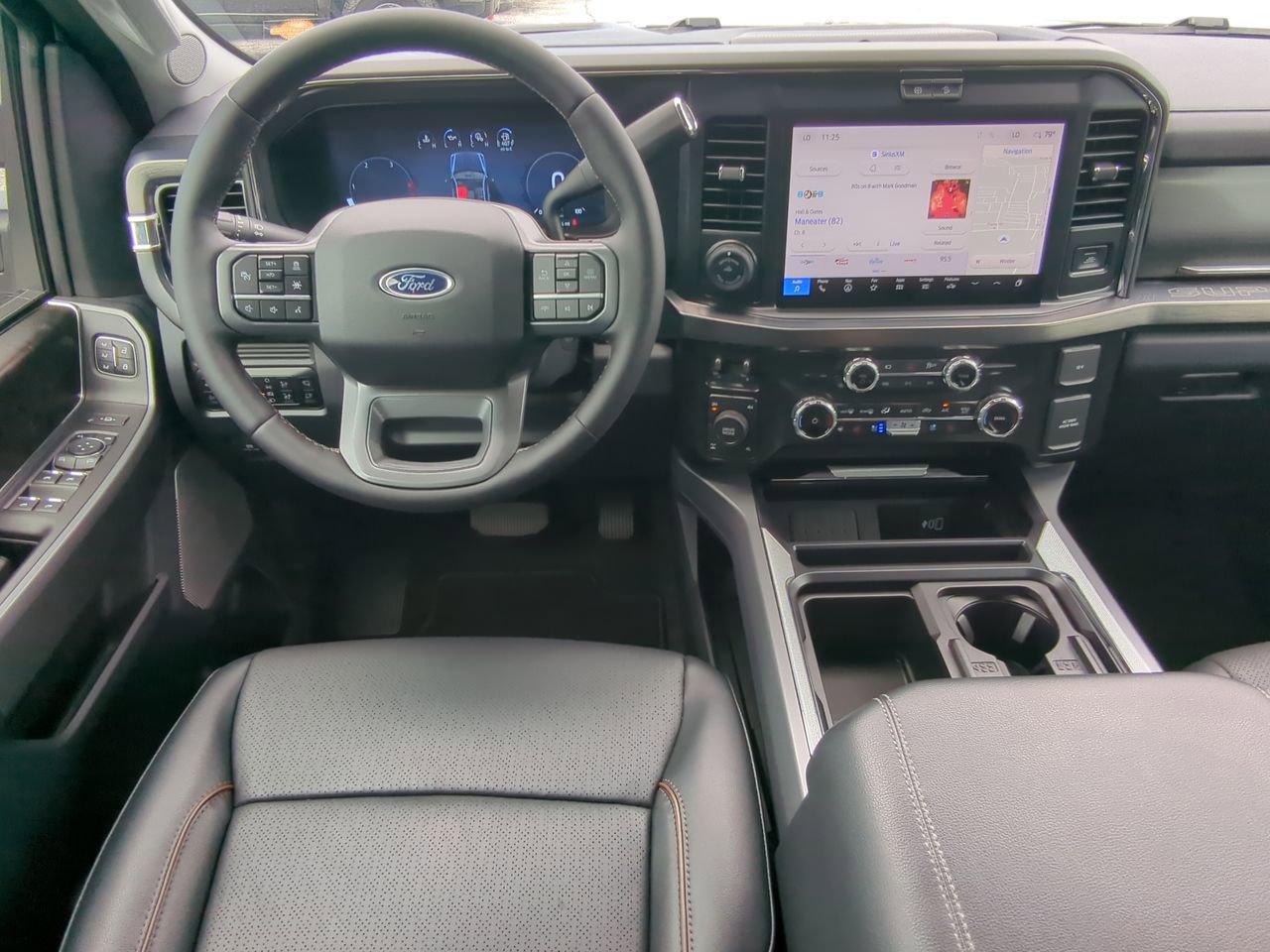 Certified 2025 Ford F250 Lariat w/ Lariat Ultimate Package AWD/4WD image 14
