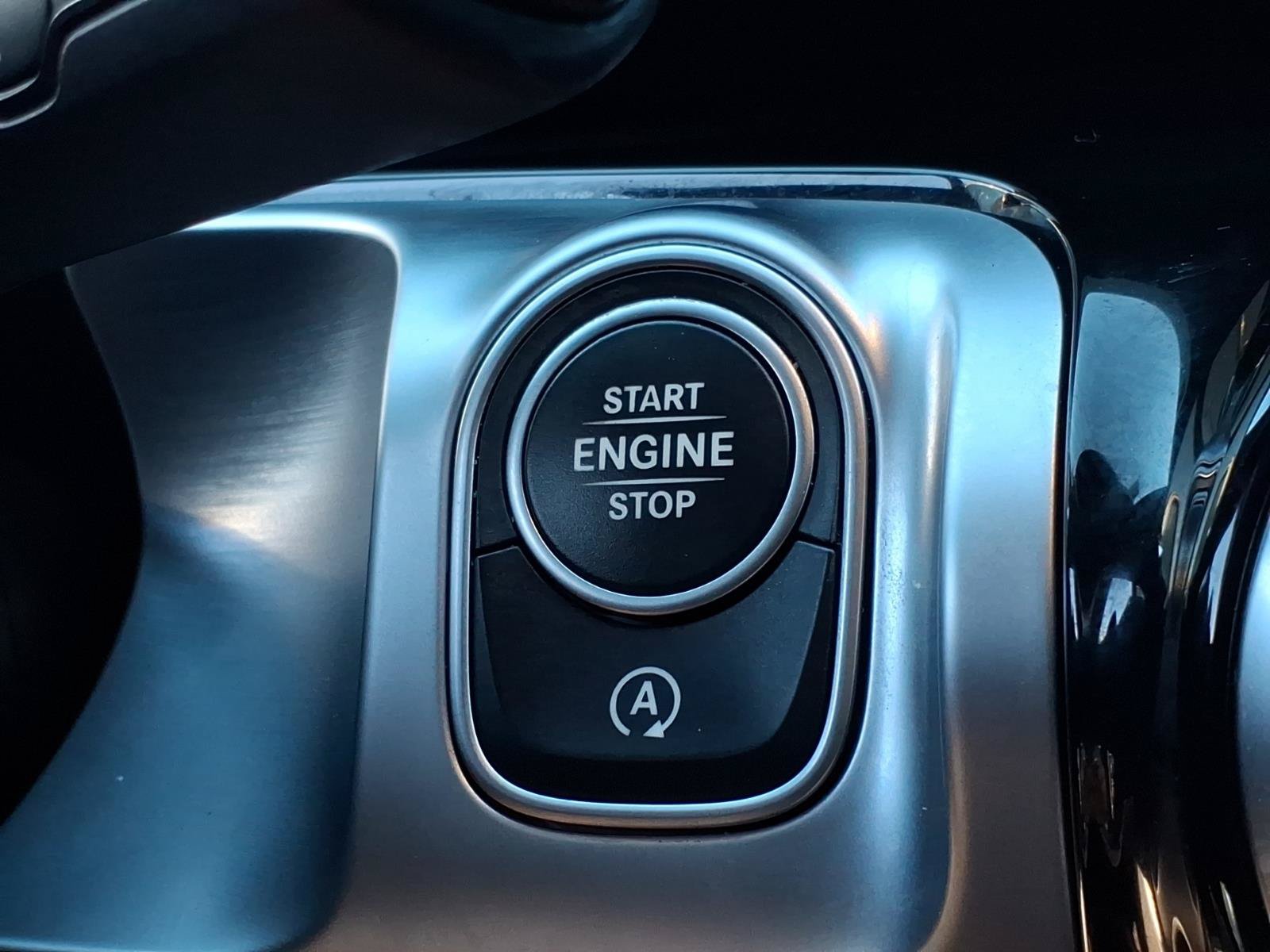 Used 2022 Mercedes-Benz GLB 250 image 22