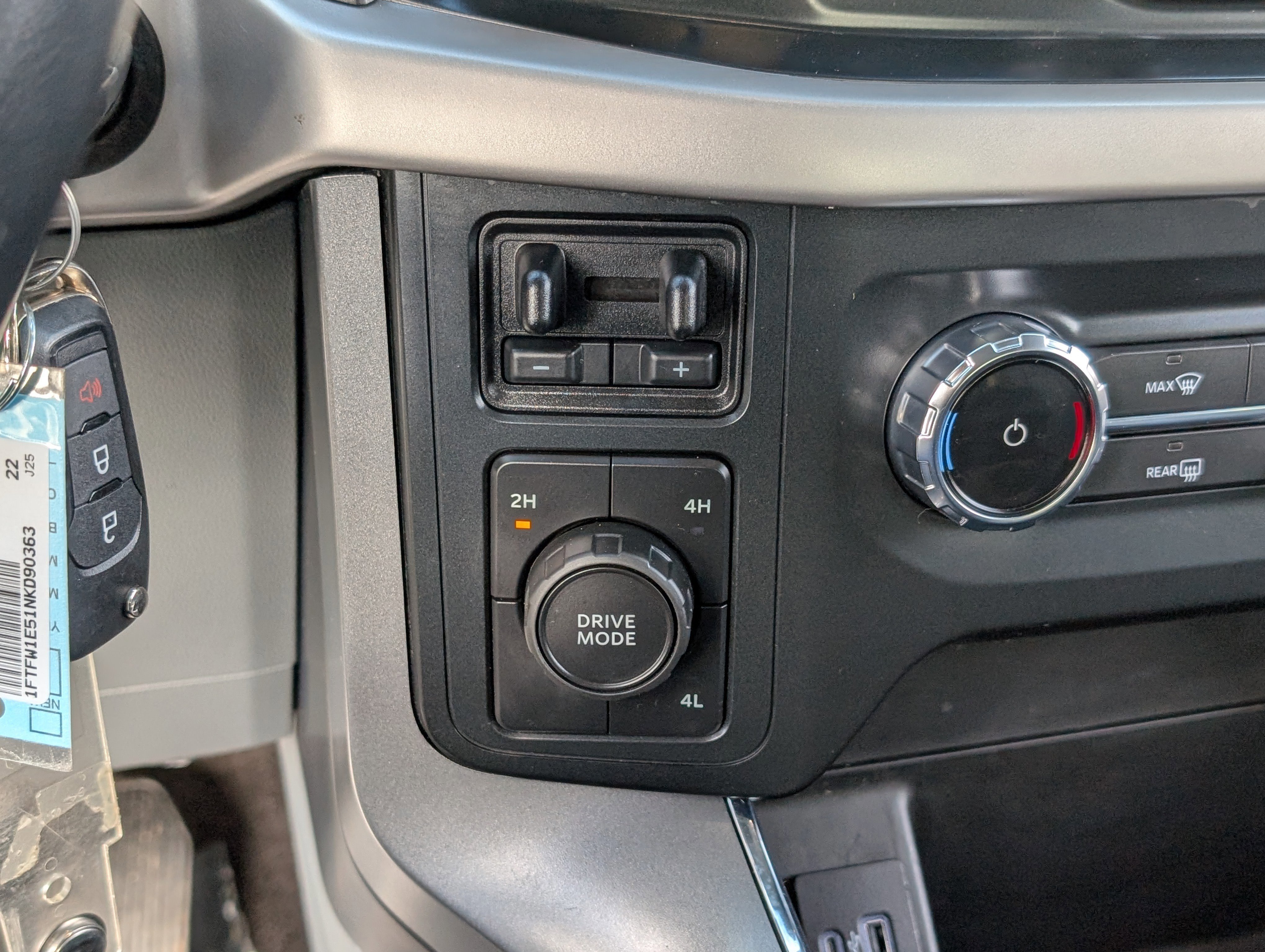 Certified 2022 Ford F150 XLT w/ Equipment Group 301A Mid image 24