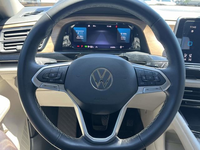 Used 2024 Volkswagen Atlas SE w/ Black Wheel Package FWD image 22