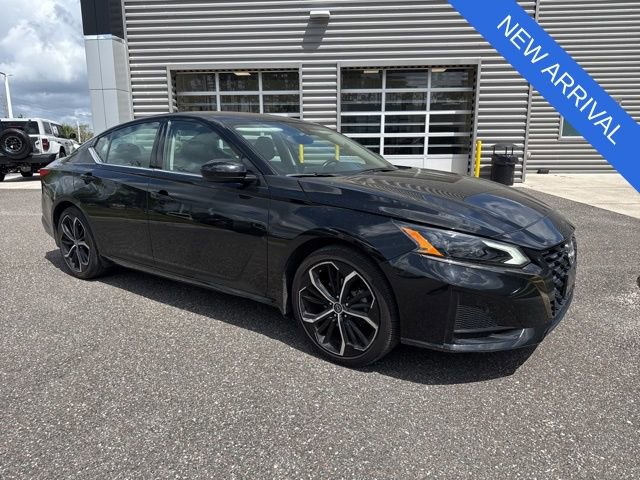 Used 2024 Nissan Altima 2.5 SR