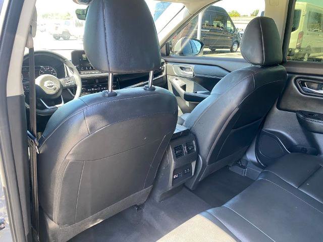 Used 2023 Nissan Rogue SL w/ SL Premium Package FWD image 30