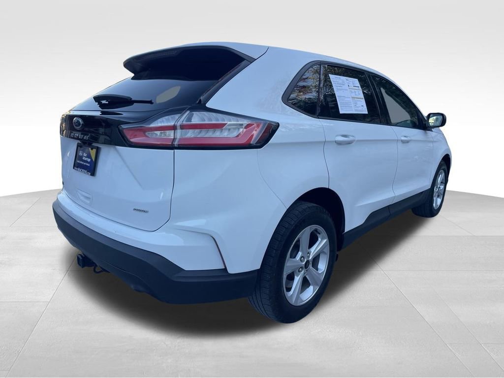 Certified 2024 Ford Edge SE image 5