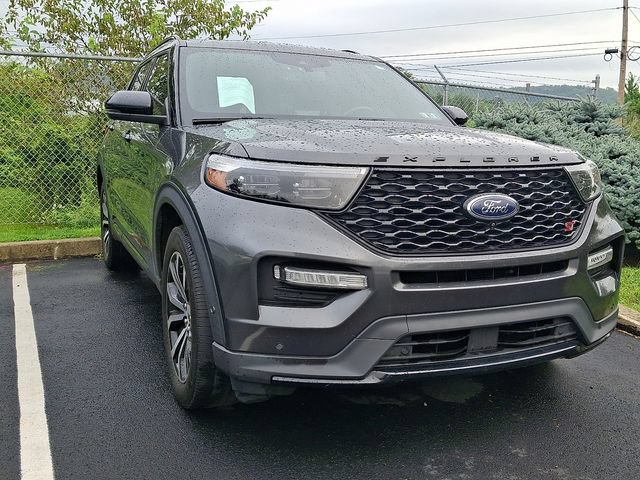 Certified 2020 Ford Explorer ST w/ Premium Technology Package AWD/4WD image 2