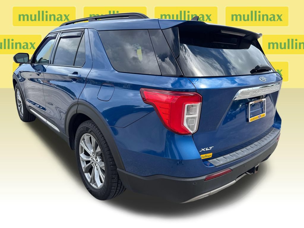 Certified 2023 Ford Explorer XLT w/ Equipment Group 202A RWD image 9