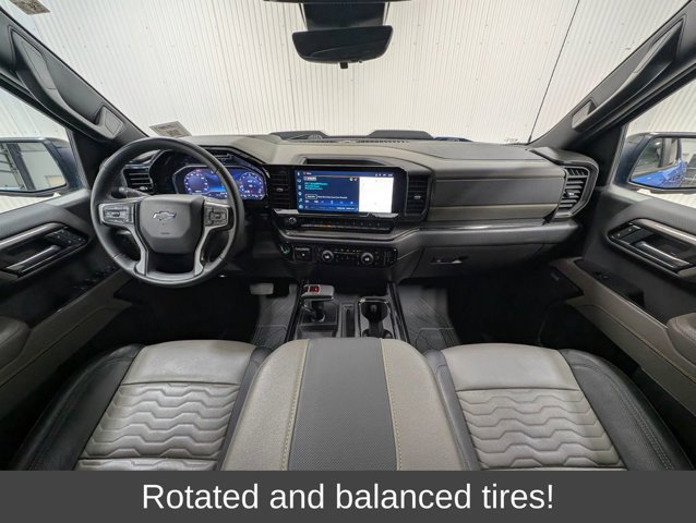 Used 2025 Chevrolet Silverado 1500 ZR2 w/ Technology Package image 6