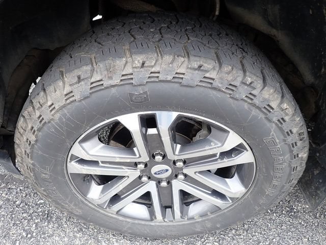 Certified 2022 Ford F150 XL w/ STX Appearance Package AWD/4WD image 10