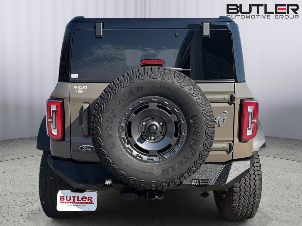Certified 2025 Ford Bronco Outer Banks w/ Sasquatch Package AWD/4WD image 5