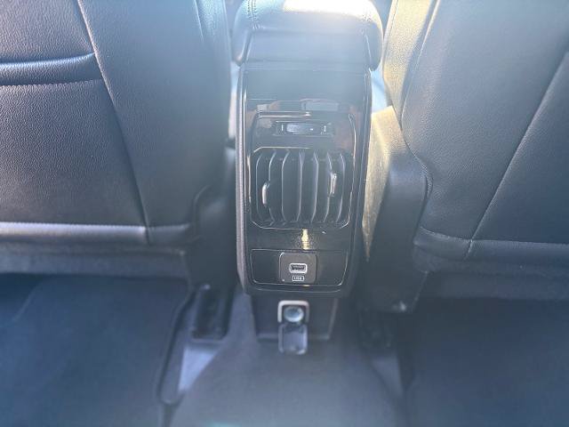 Used 2024 Jeep Compass Latitude AWD/4WD image 30