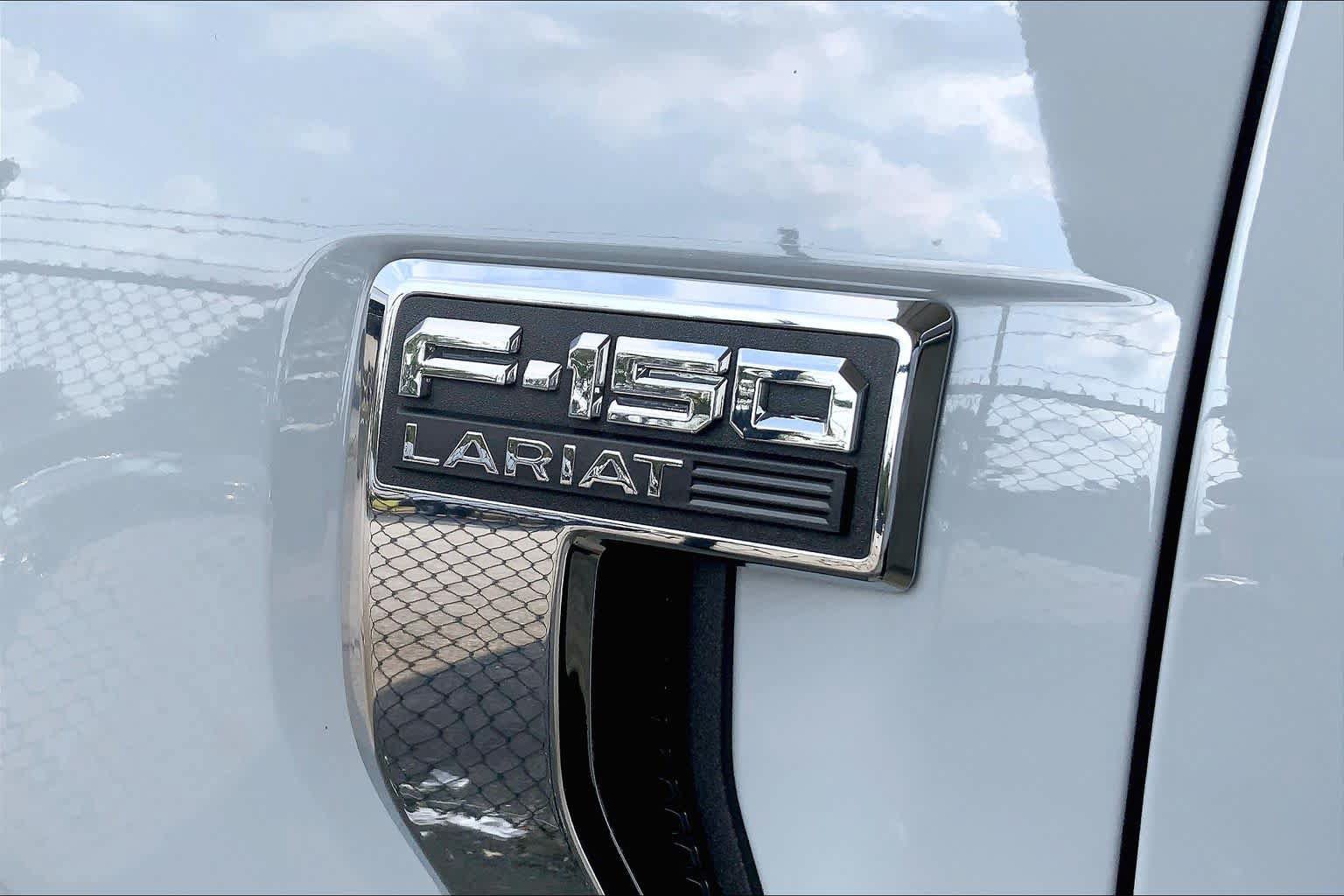 Certified 2023 Ford F150 Lariat w/ Trailer Tow Package AWD/4WD image 10