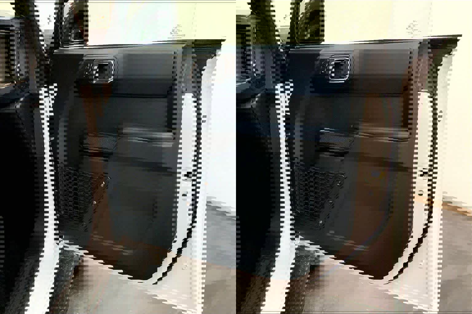 Certified 2024 Ford Bronco Outer Banks image 21