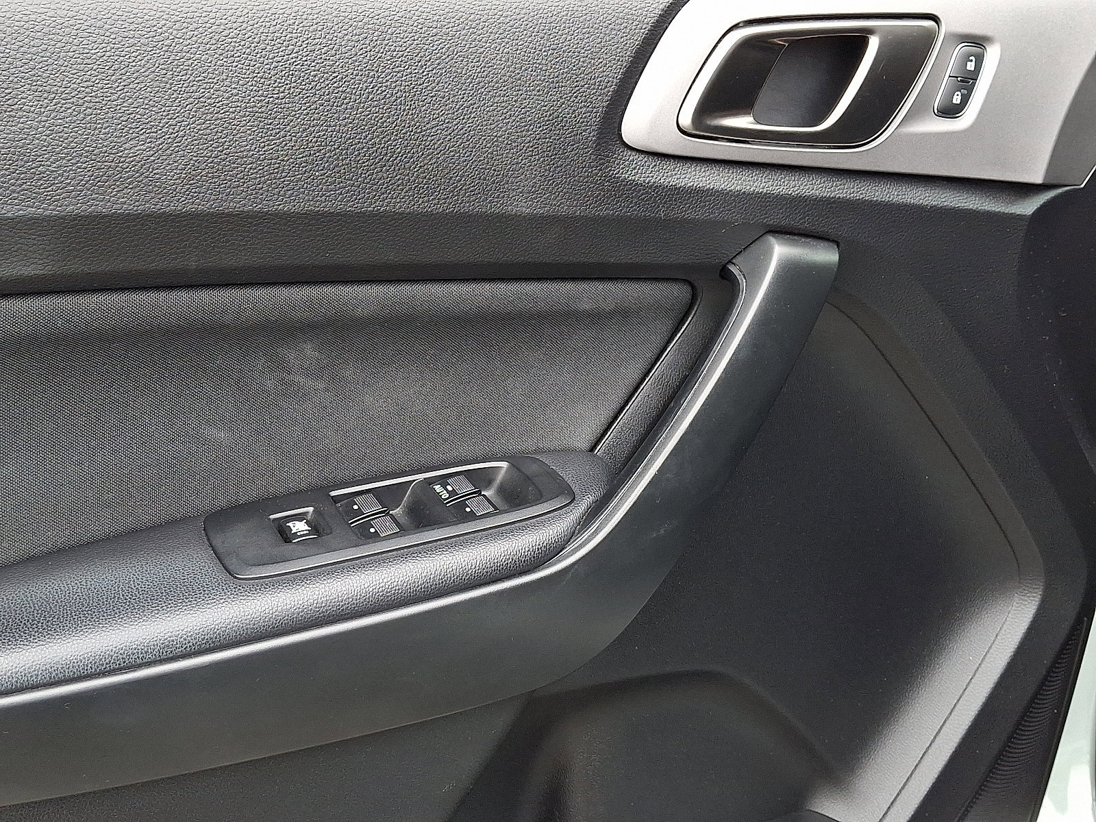 Certified 2021 Ford Ranger XLT w/ Equipment Group 301A Mid image 12