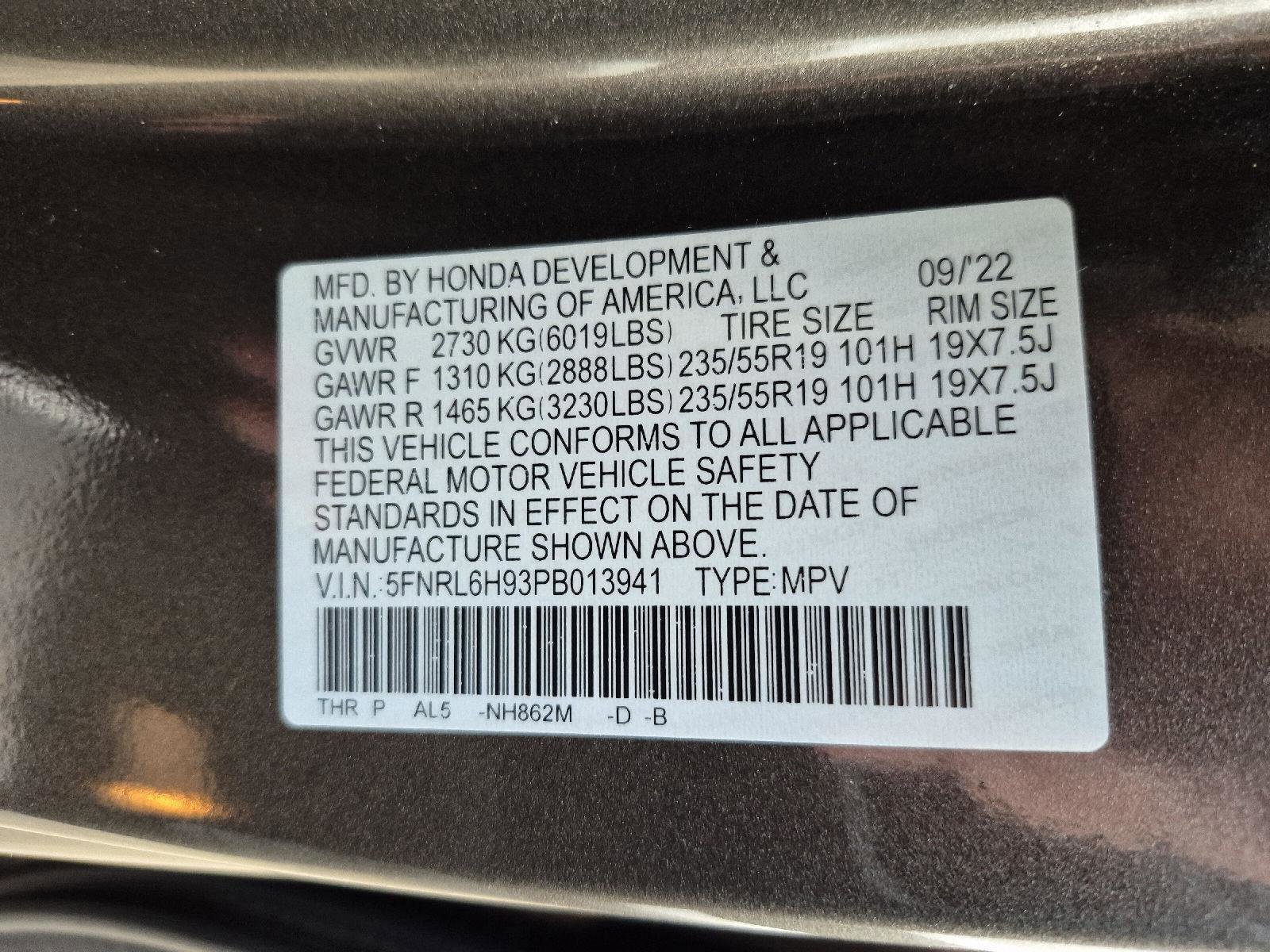 Used 2023 Honda Odyssey Elite image 6