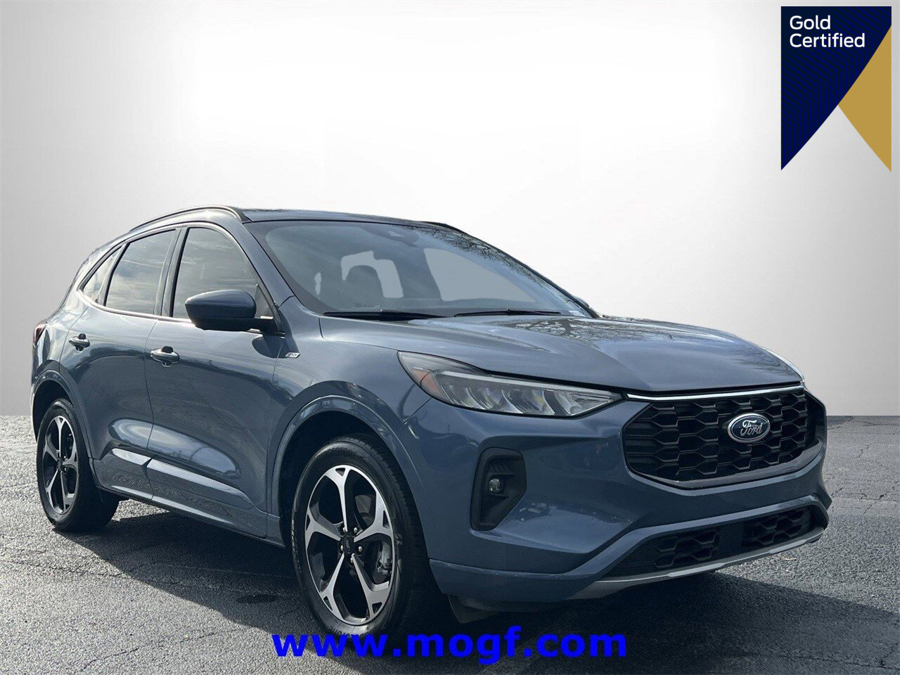 Certified 2024 Ford Escape ST-Line Select w/ Tech Pack #2 image 1