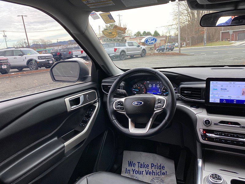 Certified 2023 Ford Explorer XLT w/ Equipment Group 202A image 16