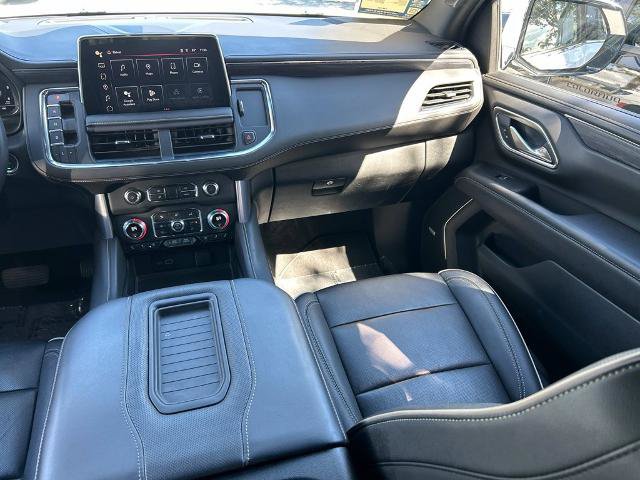Used 2024 GMC Yukon SLT RWD image 12