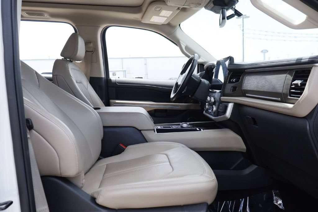 Certified 2024 Ford Expedition Max Limited RWD image 16