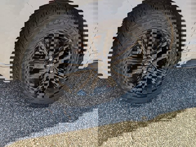 Certified 2022 Ford Edge ST-Line image 11