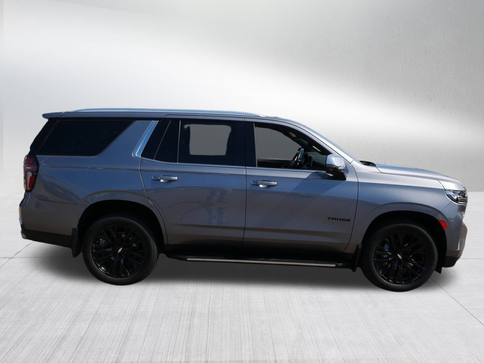 Used 2021 Chevrolet Tahoe Premier AWD/4WD image 8