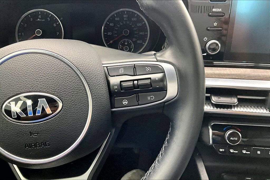 Used 2021 Kia K5 EX image 19