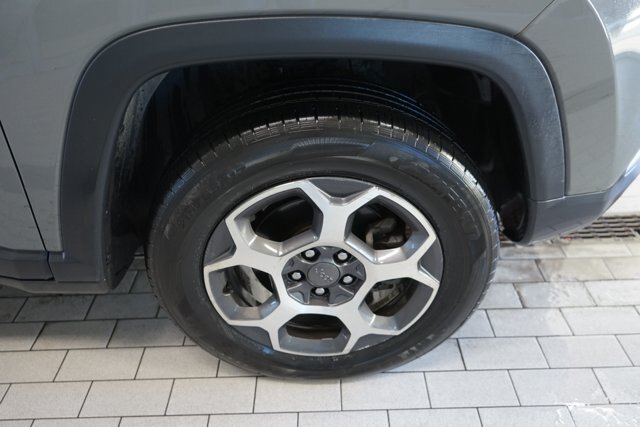 Used 2022 Jeep Compass Trailhawk w/ Trailhawk Elite Group AWD/4WD image 21