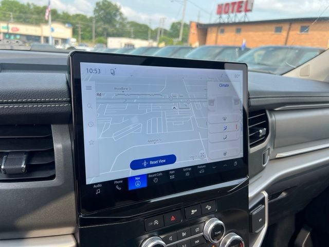 Certified 2024 Ford Expedition XLT AWD/4WD image 15