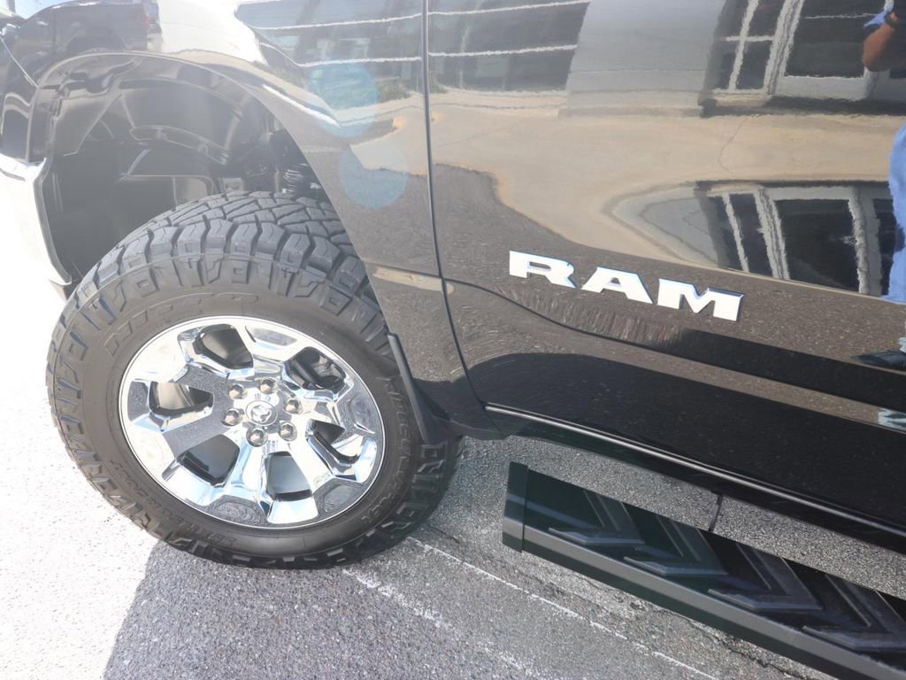 Used 2022 RAM 1500 Big Horn image 9