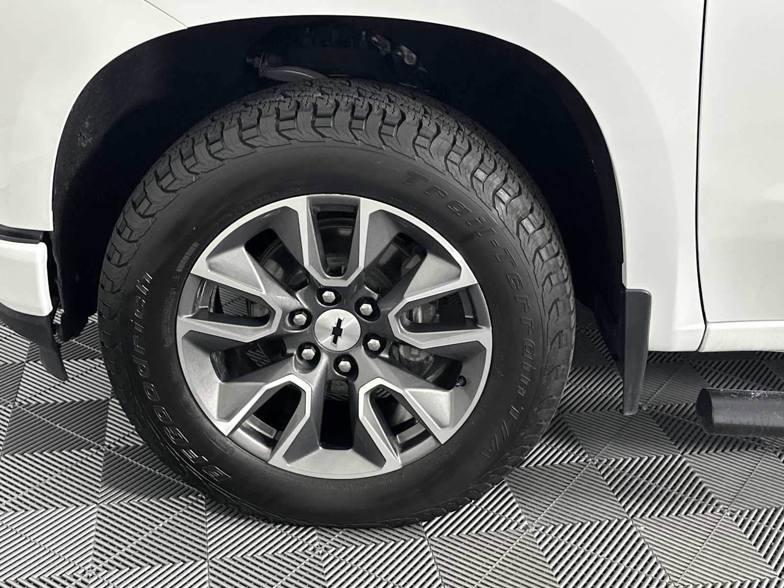 Used 2021 Chevrolet Silverado 1500 RST w/ Z71 Off-Road Package image 12