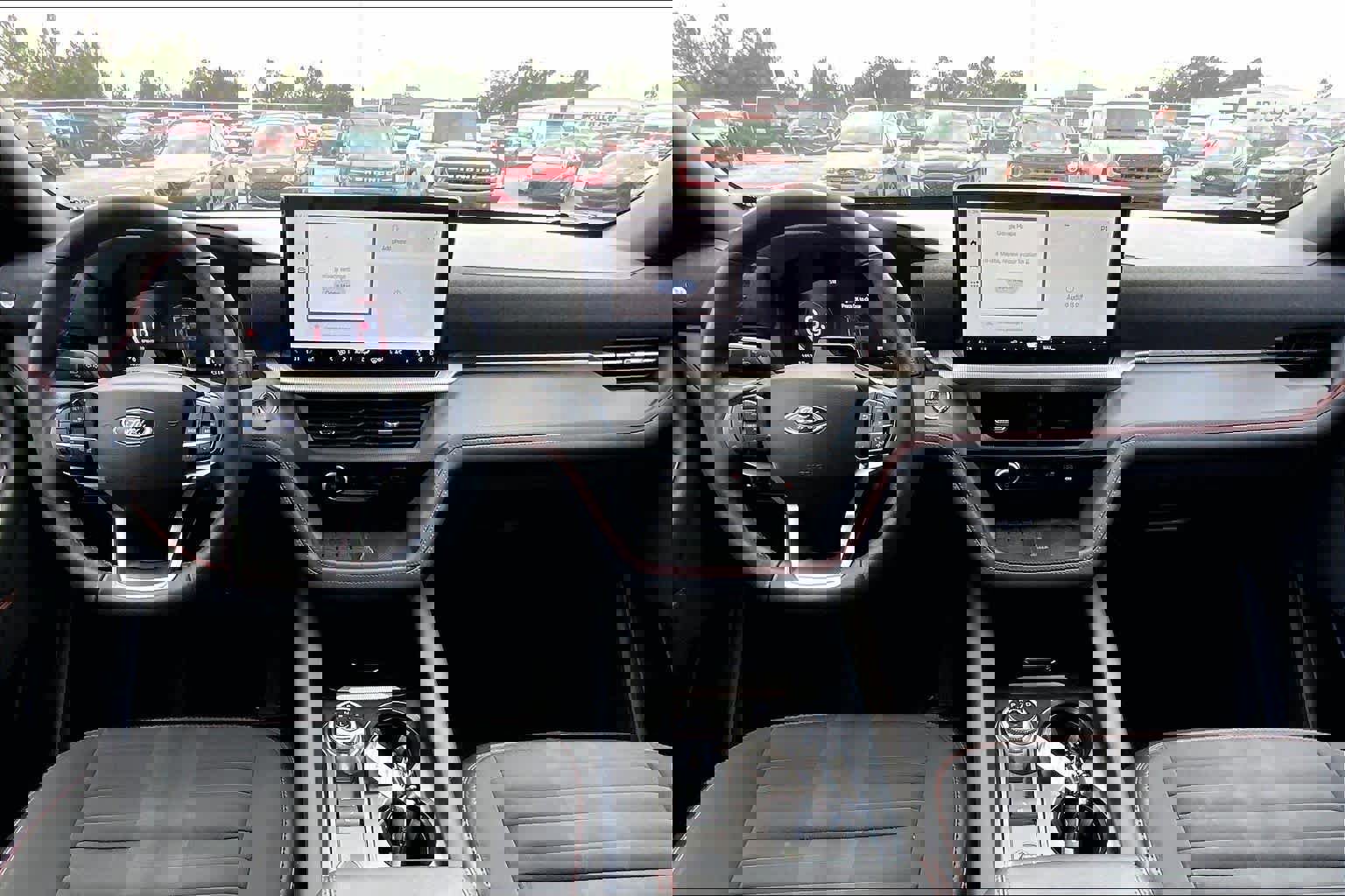 Certified 2025 Ford Explorer ST-Line w/ Premium Package image 15