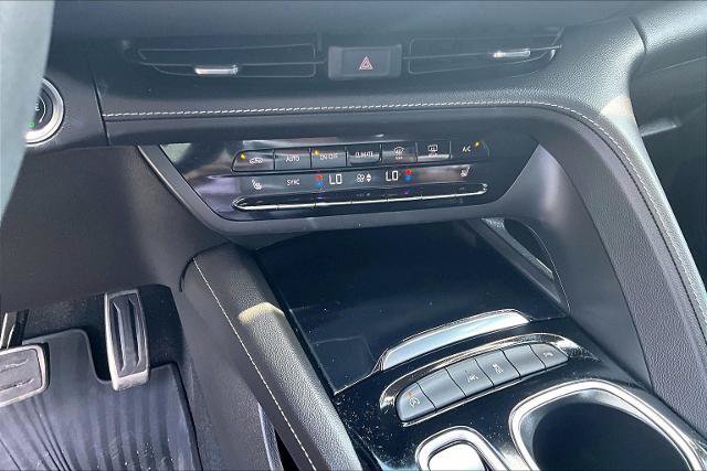 Used 2023 Buick Envision Preferred FWD image 32