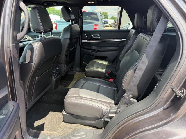 Certified 2018 Ford Explorer Limited w/ Equipment Group 301A FWD image 11