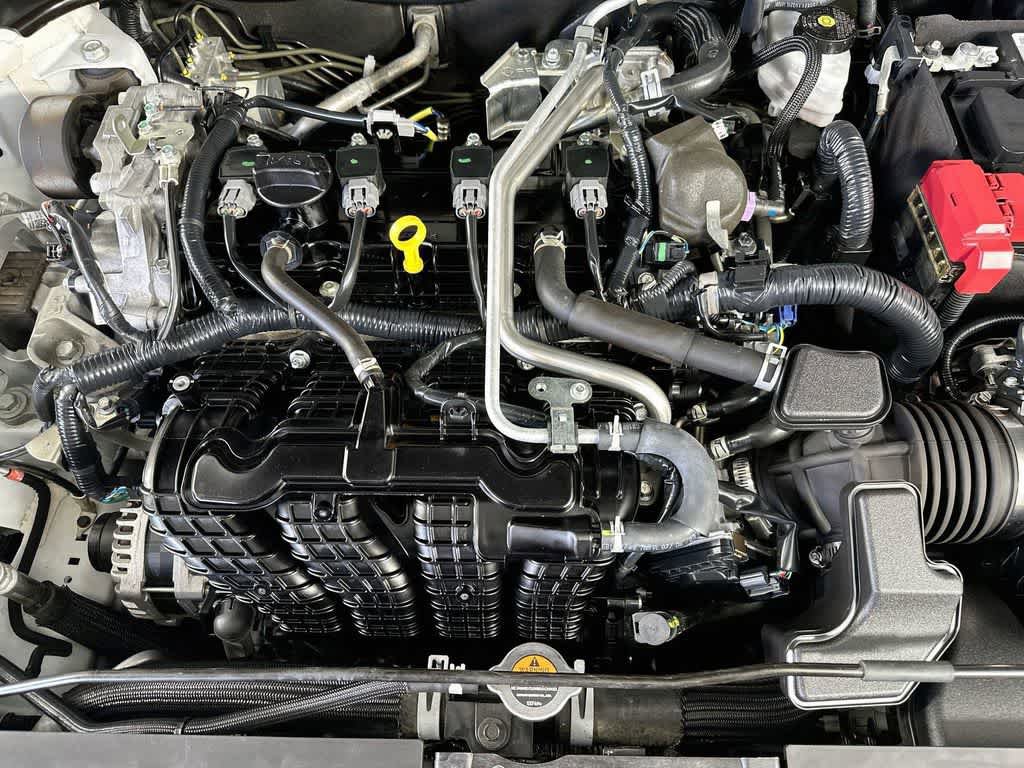 Used 2024 Nissan Altima 2.5 SR FWD image 8