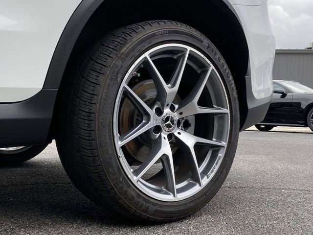 Used 2020 Mercedes-Benz GLC 300 image 11