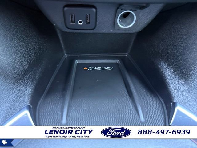 Used 2023 Chevrolet Traverse LT image 27