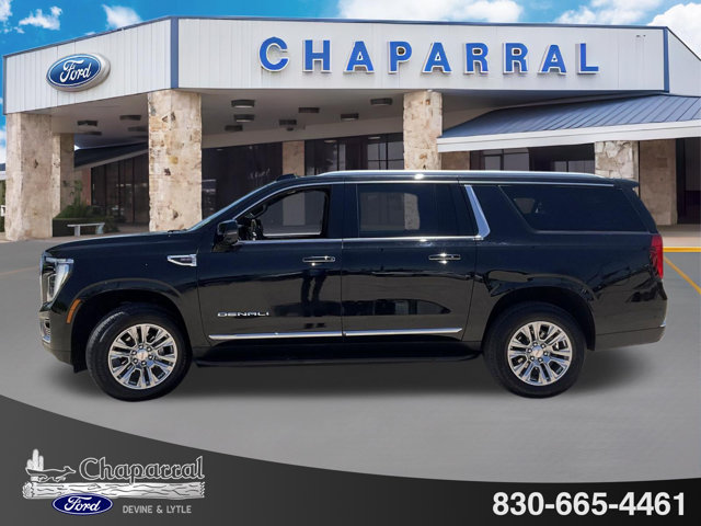 Used 2025 GMC Yukon XL Denali AWD/4WD image 3