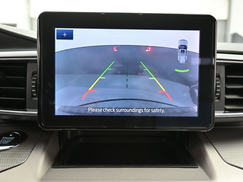 Certified 2021 Ford Explorer XLT w/ Equipment Group 202A image 25