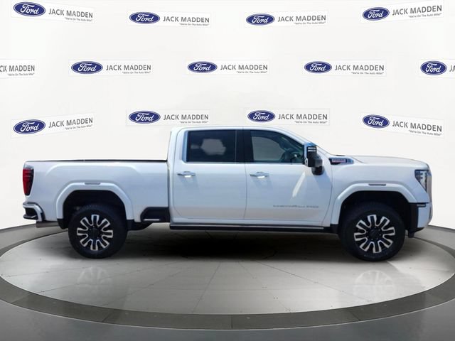 Used 2025 GMC Sierra 2500 Denali w/ Denali Reserve Package AWD/4WD image 6