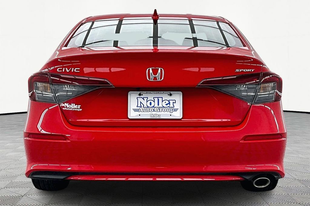 Used 2025 Honda Civic Sport image 3