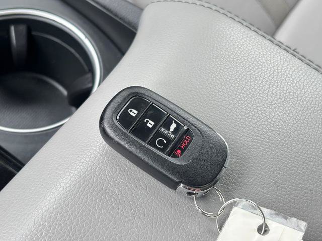 Used 2024 Honda Pilot Touring image 30